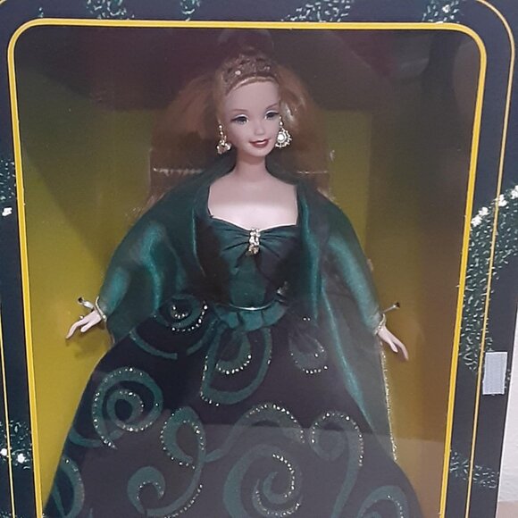 Emerald Enchantment Barbie Doll Society Style Collection Limited Edition #17443 - Picture 1 of 10